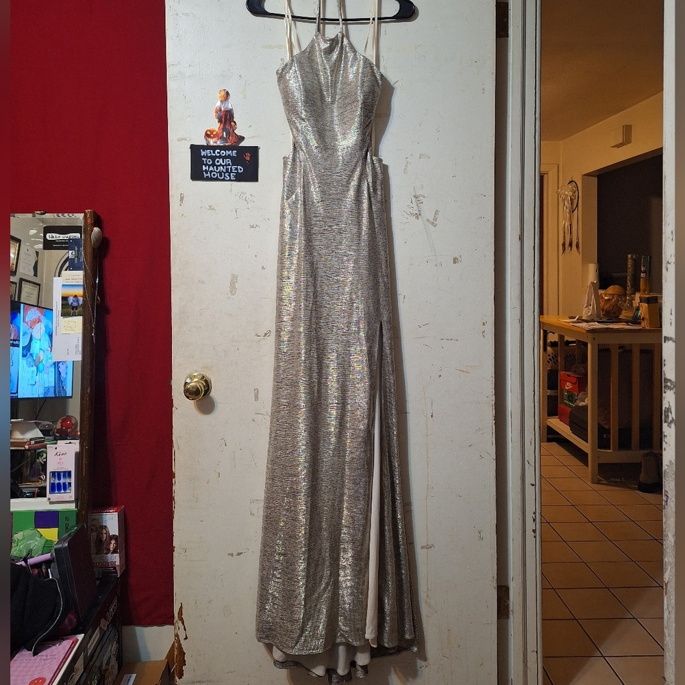 Liquid Gold Formal Gown sz 1